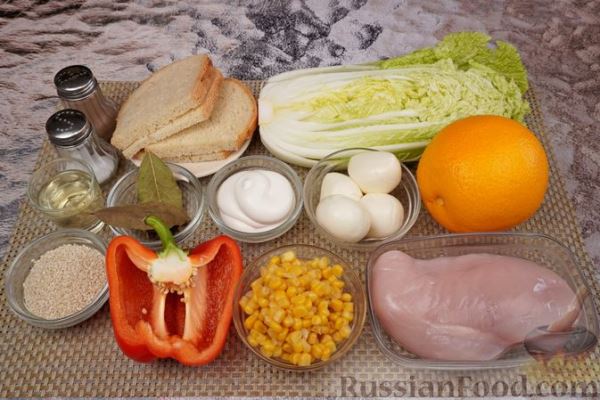 Салат "Ревнивец" с курицей, моцареллой и сухариками