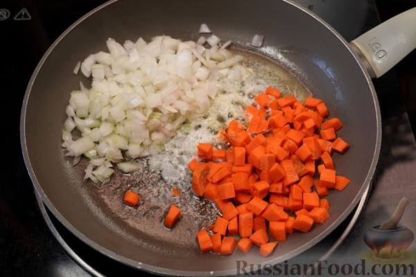 Сырный суп с цветной капустой и грибами